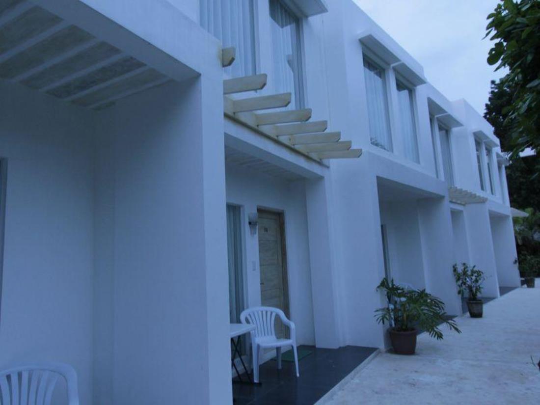 Casa Pilar Beach Resort Manoc-Manoc Exteriör bild