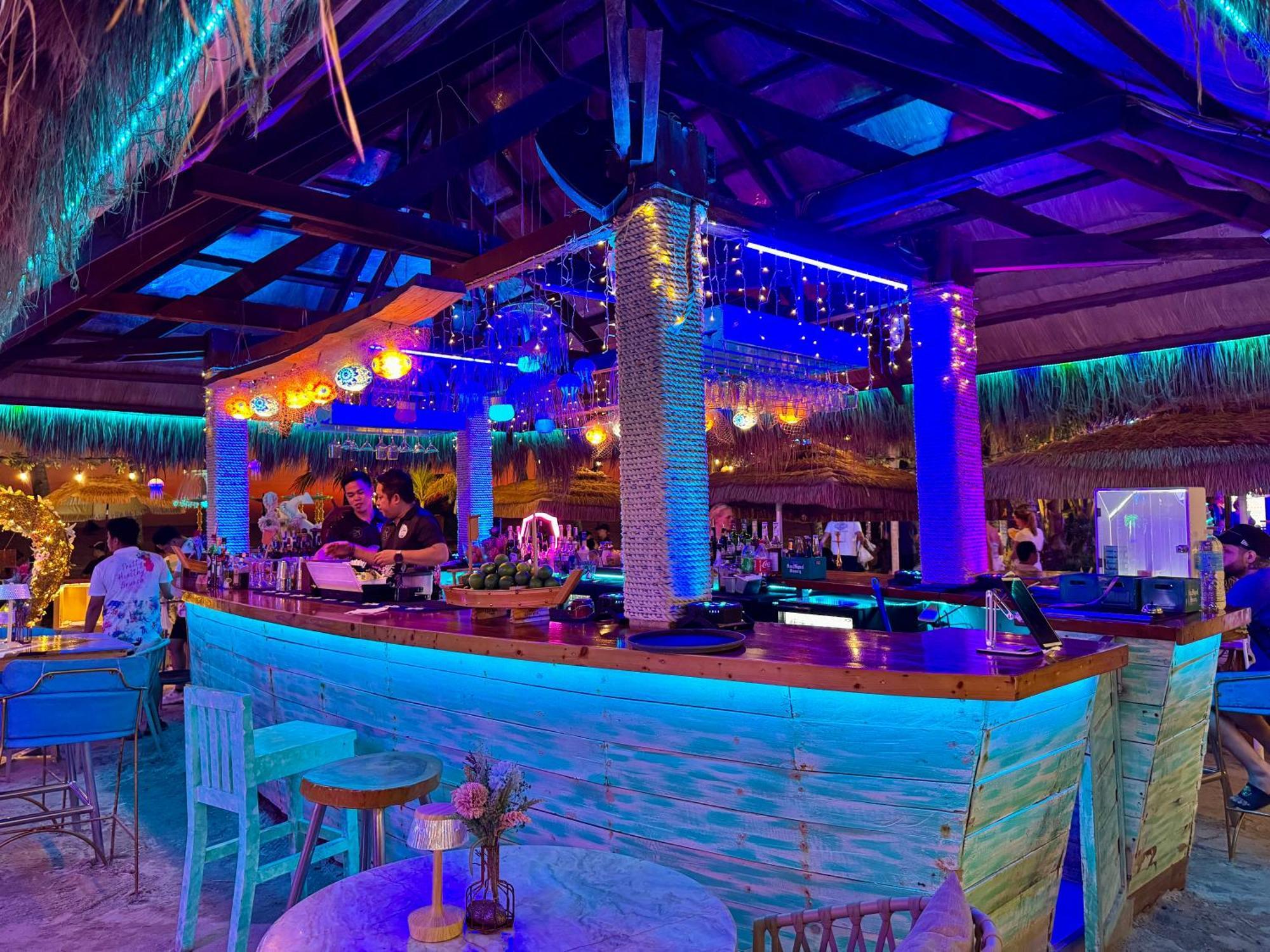 Casa Pilar Beach Resort Manoc-Manoc Exteriör bild