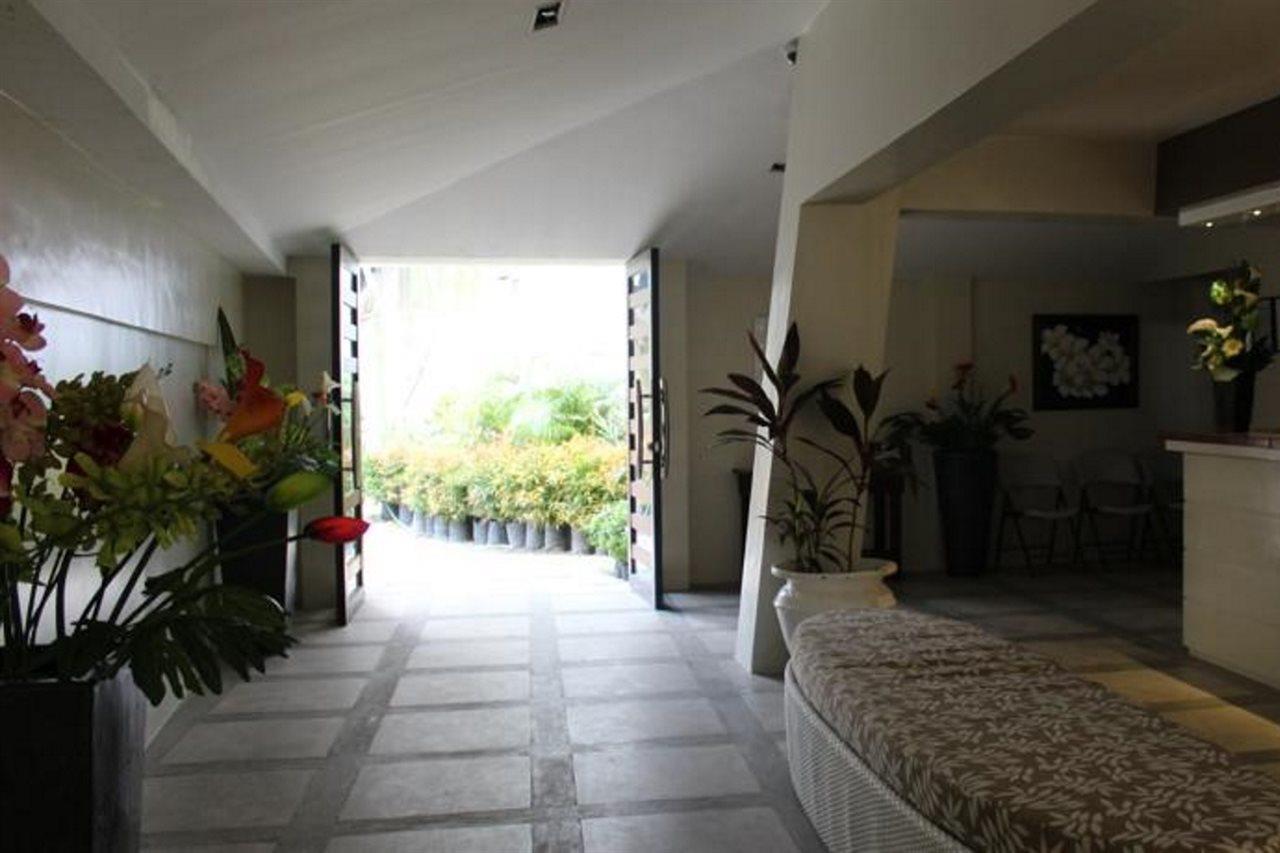 Casa Pilar Beach Resort Manoc-Manoc Exteriör bild