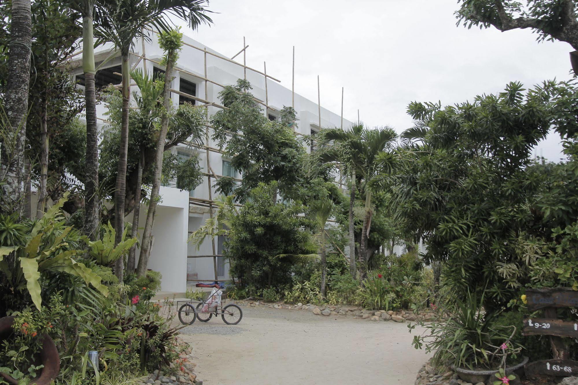 Casa Pilar Beach Resort Manoc-Manoc Exteriör bild