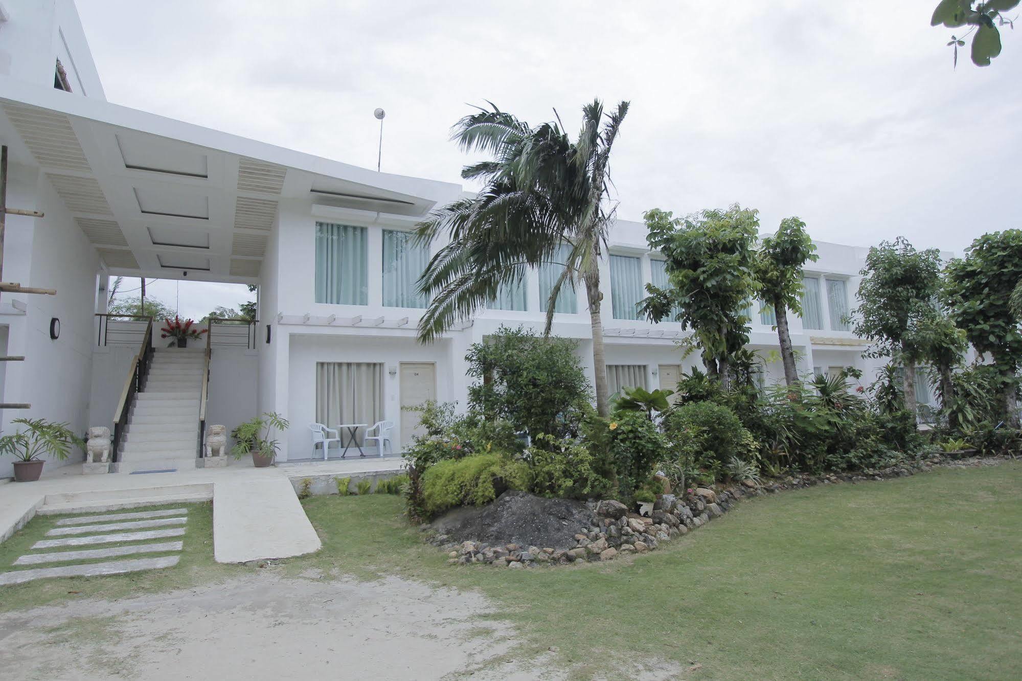 Casa Pilar Beach Resort Manoc-Manoc Exteriör bild